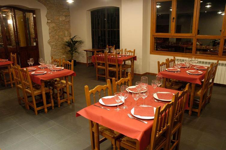 Hotel Restaurante Port D'Àger Esterno foto